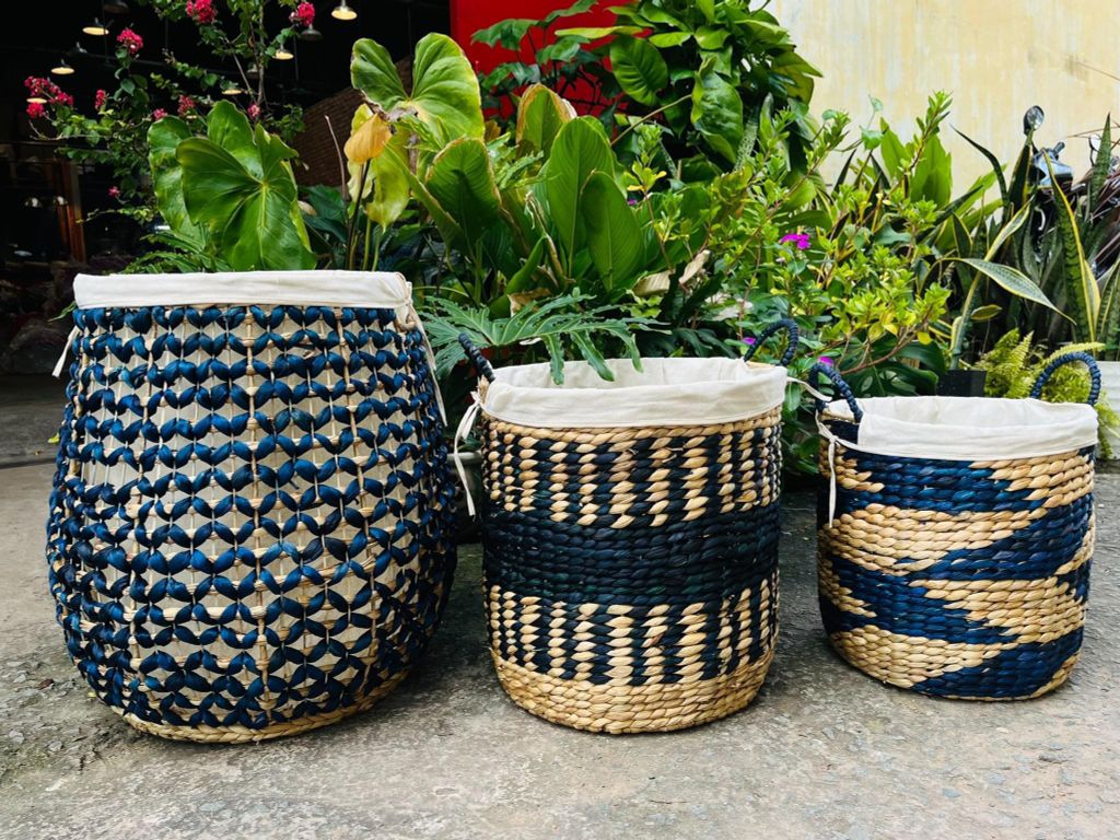 Giỏ tròn sơn hoạ tiết xanh D33 H36