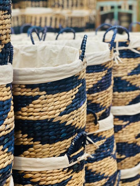  Giỏ tròn sơn hoạ tiết xanh D33 H36 