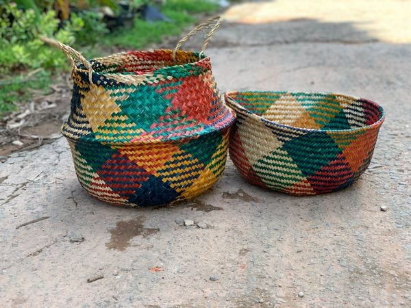  Giỏ mây màu sắc 