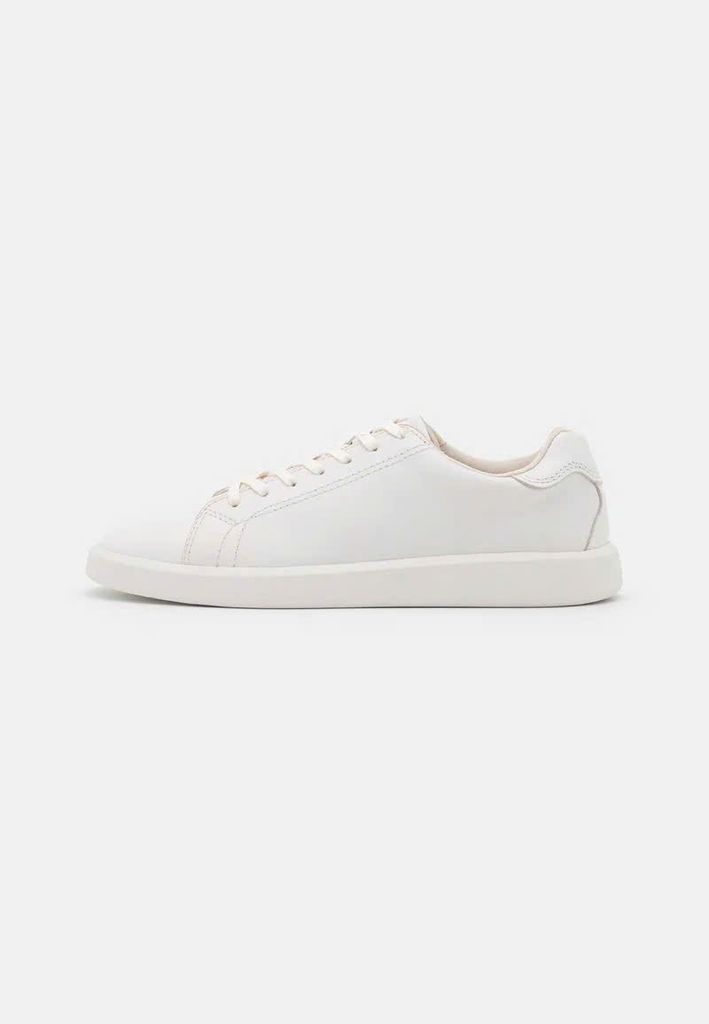 Vagabond sneaker trắng đế Maya