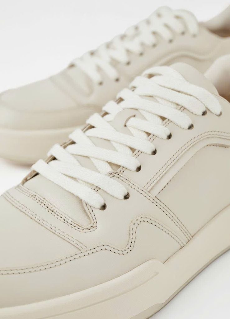 Vagabond sneaker trắng kem