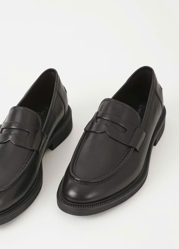 Vagabond Loafer đen mờ
