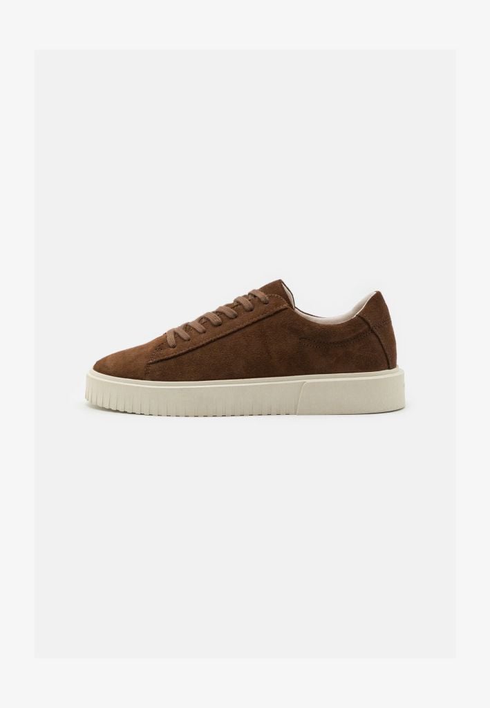 Vagabond sneaker nâu đậm da lộn đế trắng