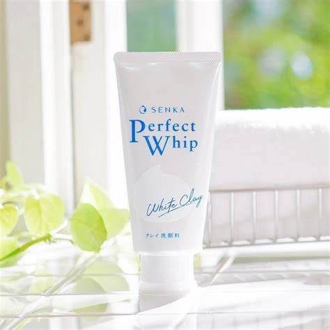  MP Sữa rửa mặt Senka Perfect Whip trắng 