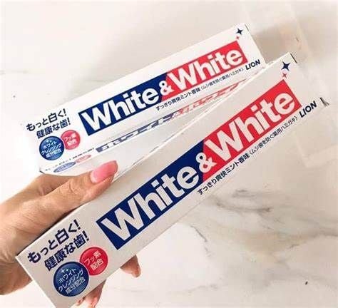  Kem đánh răng White & White 