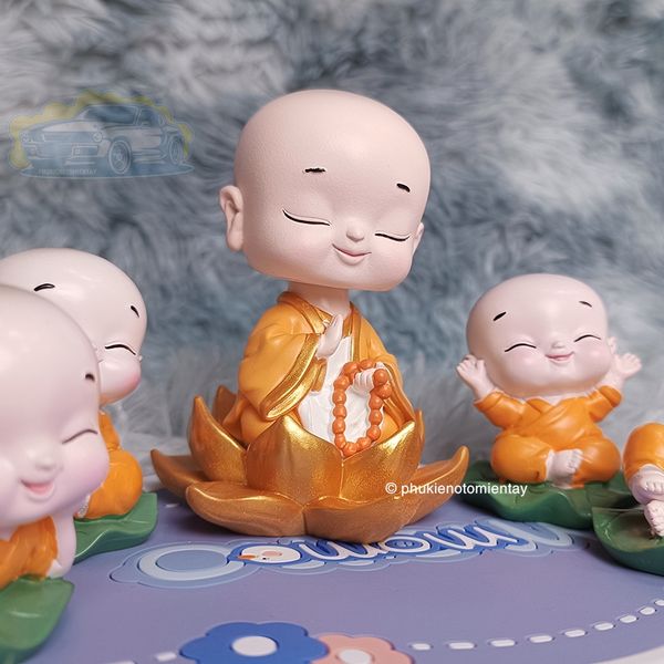 Bộ Tượng Chú Tiểu Dễ Thương May Mắn Phong Thủy Trang Trí Xe Ô tô Bàn Làm Việc
