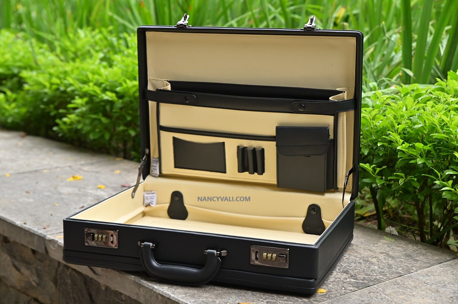  Cặp da khóa số doanh nhân size 18 inch AS69 