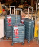  Vali kéo du lịch, vali nhựa PP100% chống va đập size 20 24 28 inch 