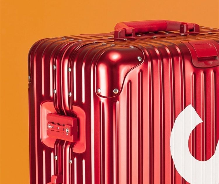  Vali nhôm nguyên khối Supeme size 20inch (S) 