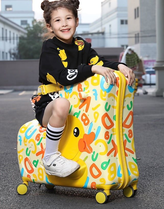  Vali vịt B.duck chính hãng size 20 inch. 