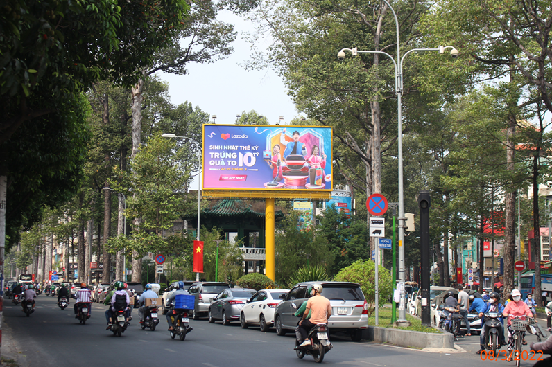  Billboard Mũi tàu Hùng Vương - Nguyễn Chí Thanh (Công viên Hòa Bình), Quận 5, TP.HCM 