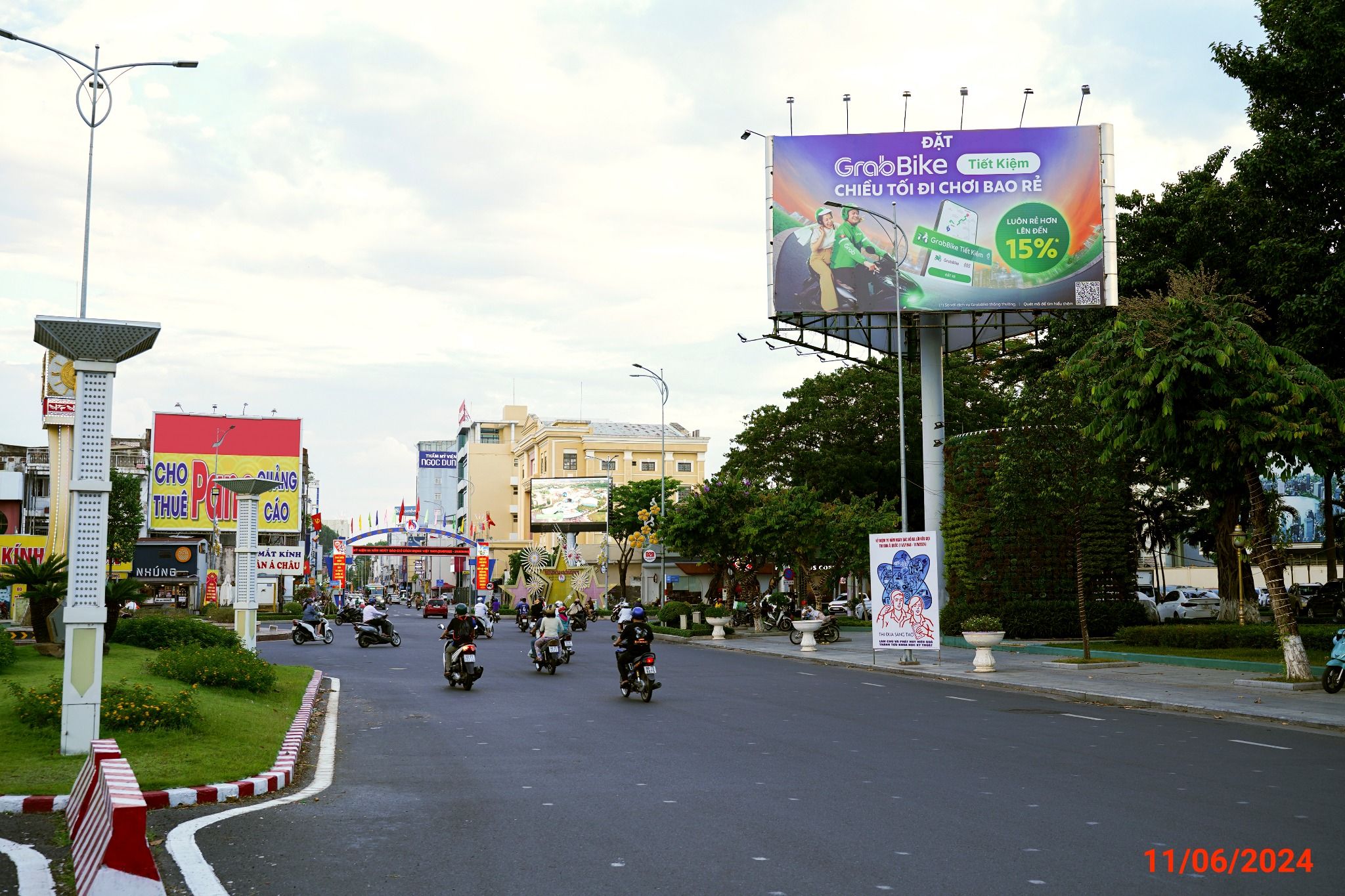 Billboard Công viên Biên Hùng ( Vòng xoay Biên Hùng), TP. Biên Hoà, Đồng Nai 