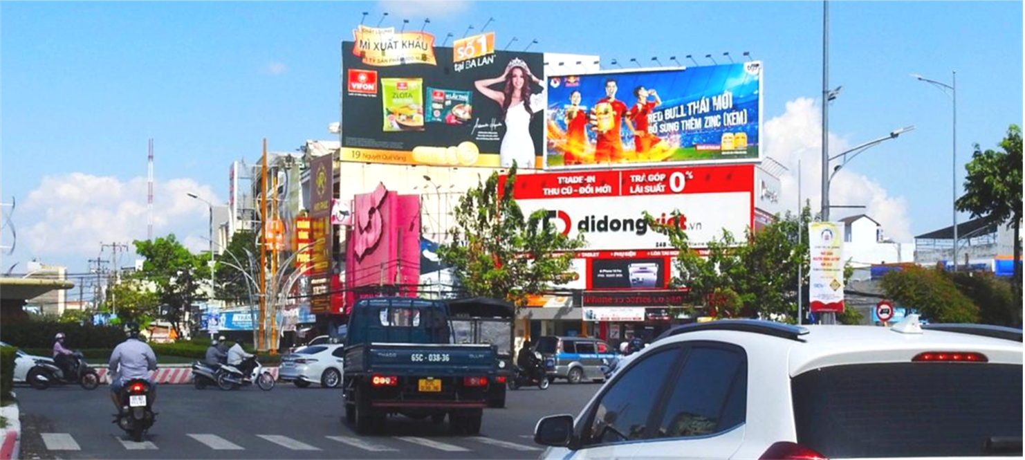  Pano Số 02 Trần Phú, Vòng xoay Hùng Vương, Q. Ninh Kiều, Cần Thơ 