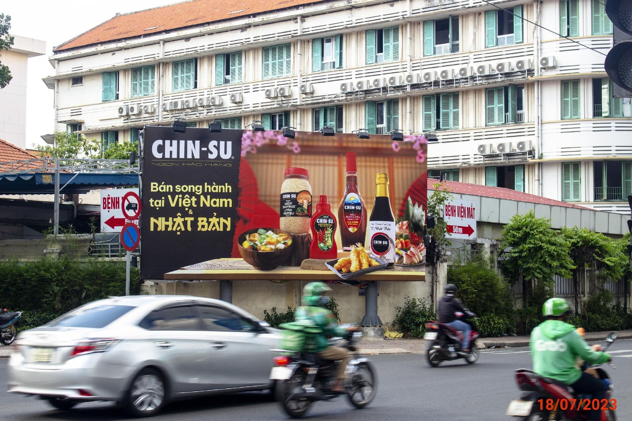  Billboard Ngã 4 Nguyễn Thông - Điện Biên Phủ, Quận 3, TP. HCM 