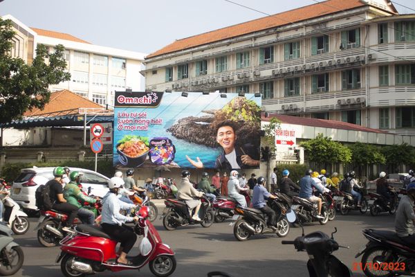  Billboard Ngã 4 Nguyễn Thông - Điện Biên Phủ, Quận 3, TP. HCM 