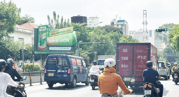  Billboard Ngã Tư Nam Kỳ Khởi Nghĩa - Trần Quốc Toản, Quận 3, TP. Hồ Chí Minh 