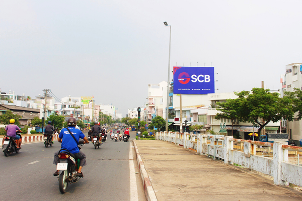  Pano Cầu Phạm Văn Chí (735 Phạm Văn Chí), Quận 6, TP. HCM 