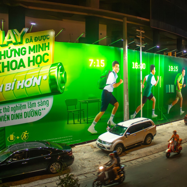  Hàng rào Hàm Nghi – Tôn Đức Thắng, Quận 1 