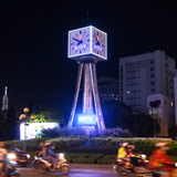  Tháp đồng hồ 