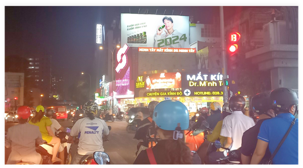  Pano Ngã 5 Nguyễn Trãi (số 444) - Trần Phú, quận 5, TP.HCM 