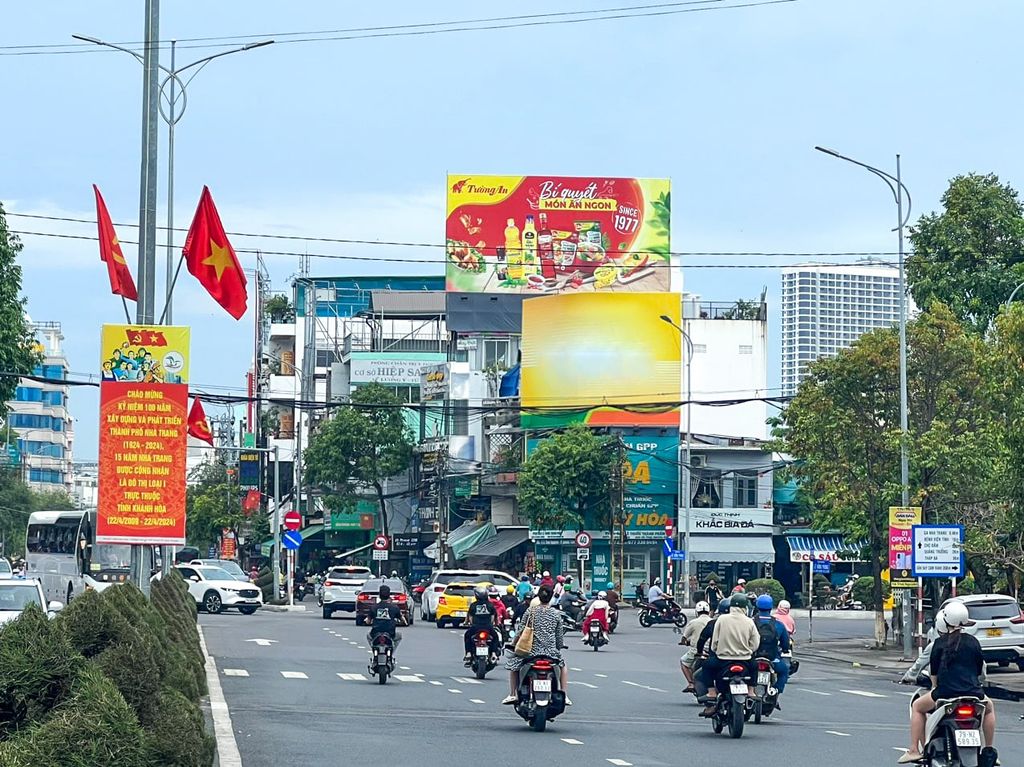 Pano Vòng xoay Mã Vòng Trung tâm TP. Nha Trang 