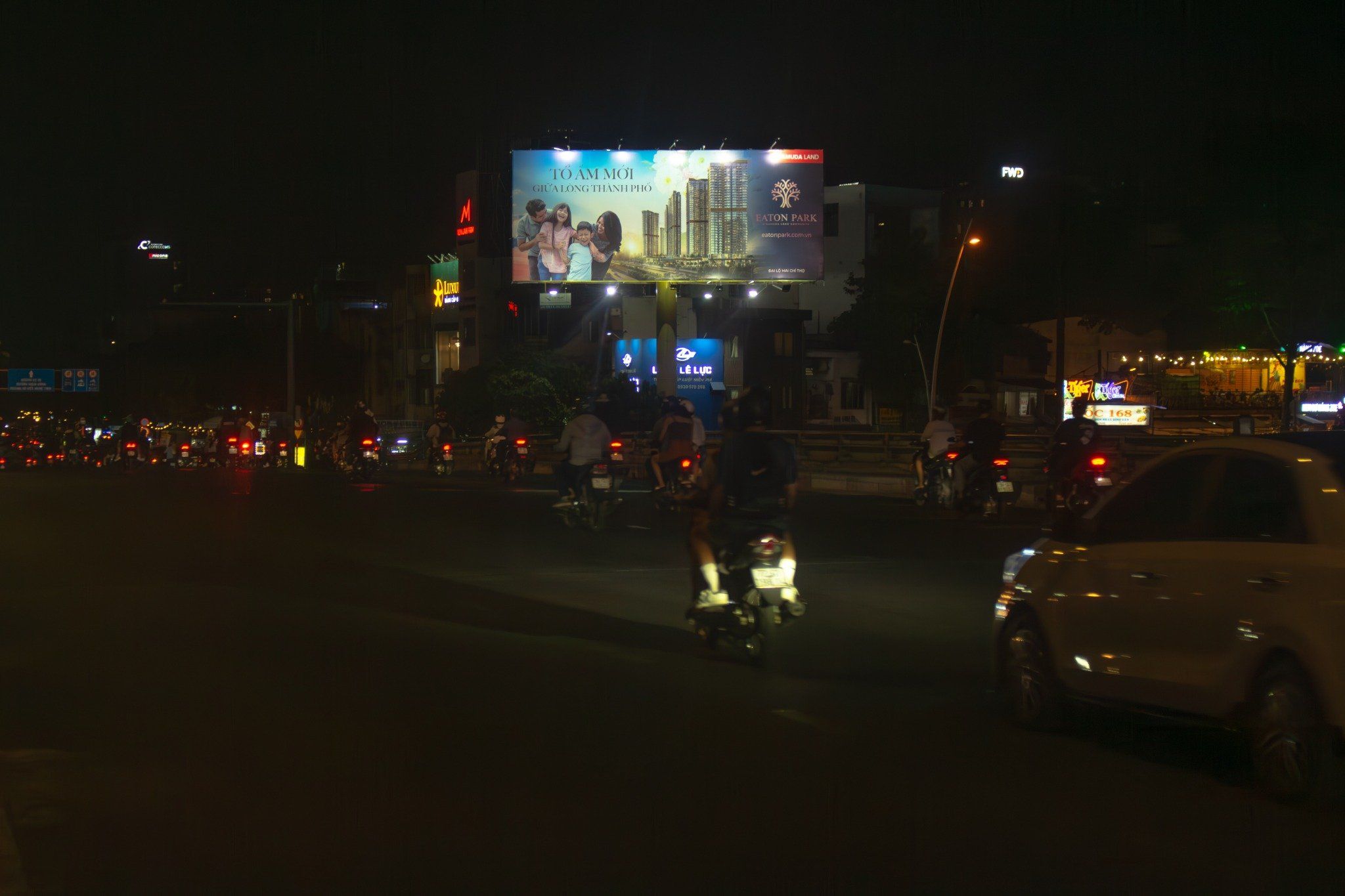  Billboard Cầu Điện Biên Phủ, Phường 17, Bình Thạnh, Tp. Hồ Chí Minh 