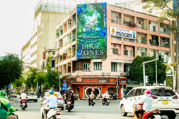  Pano đối diện Liberty Central - 26 Lê Lợi, Quận 1, Hồ Chí Minh 