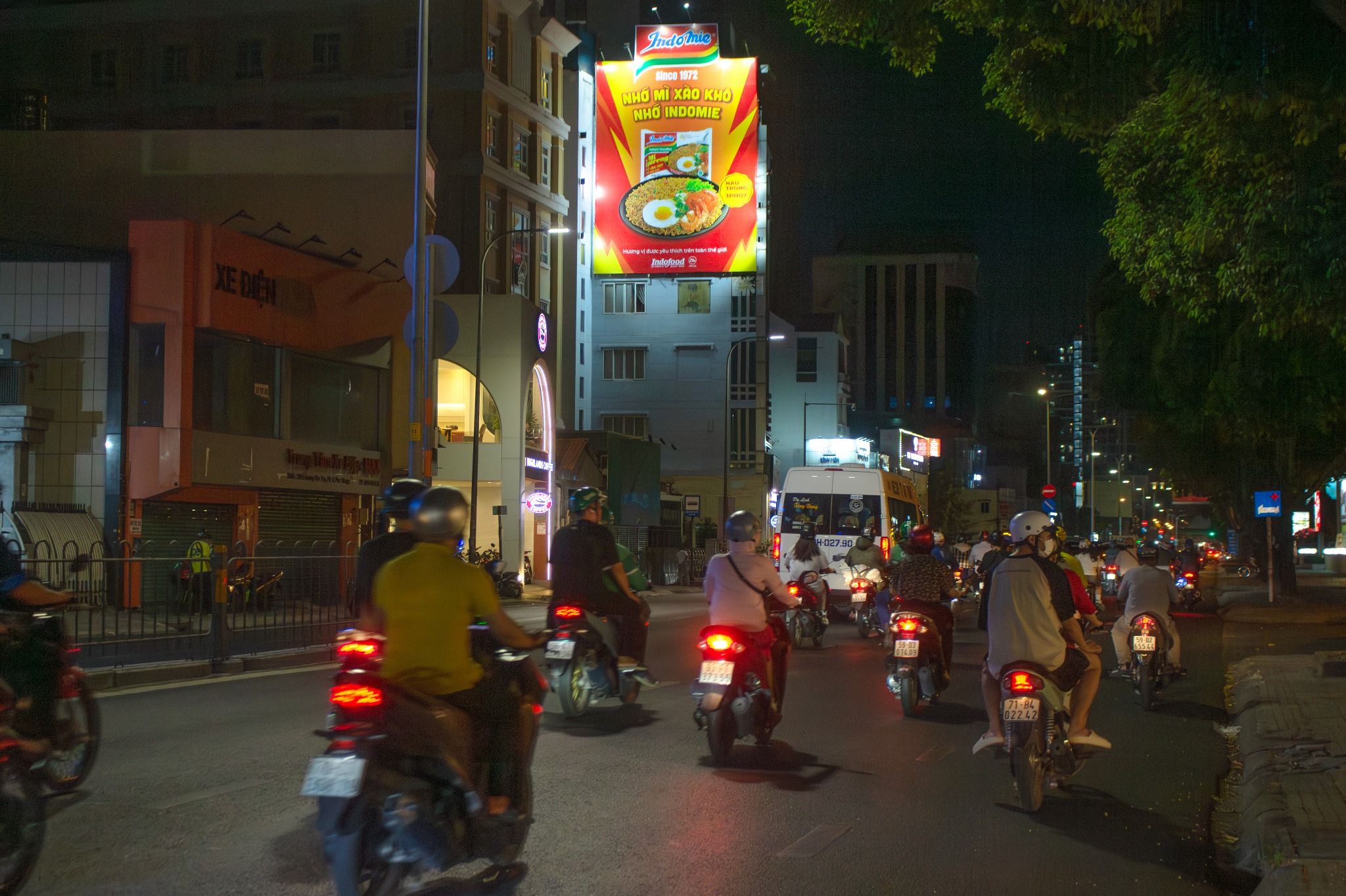  Pano Hoàng Văn Thụ - đối diện KS Tân Sơn Nhất - 217A Hoàng Văn Thụ, Phú Nhuận, Tp. Hồ Chí Minh 