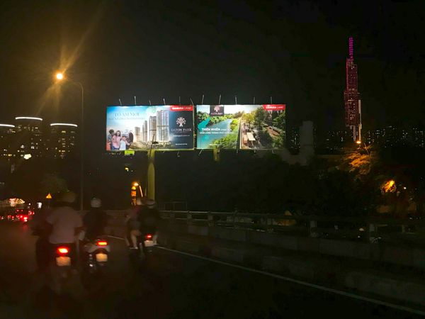  Billboard Chân cầu Nguyễn Hữu Cảnh (1), Bình Thạnh, Tp. Hồ Chí Minh 