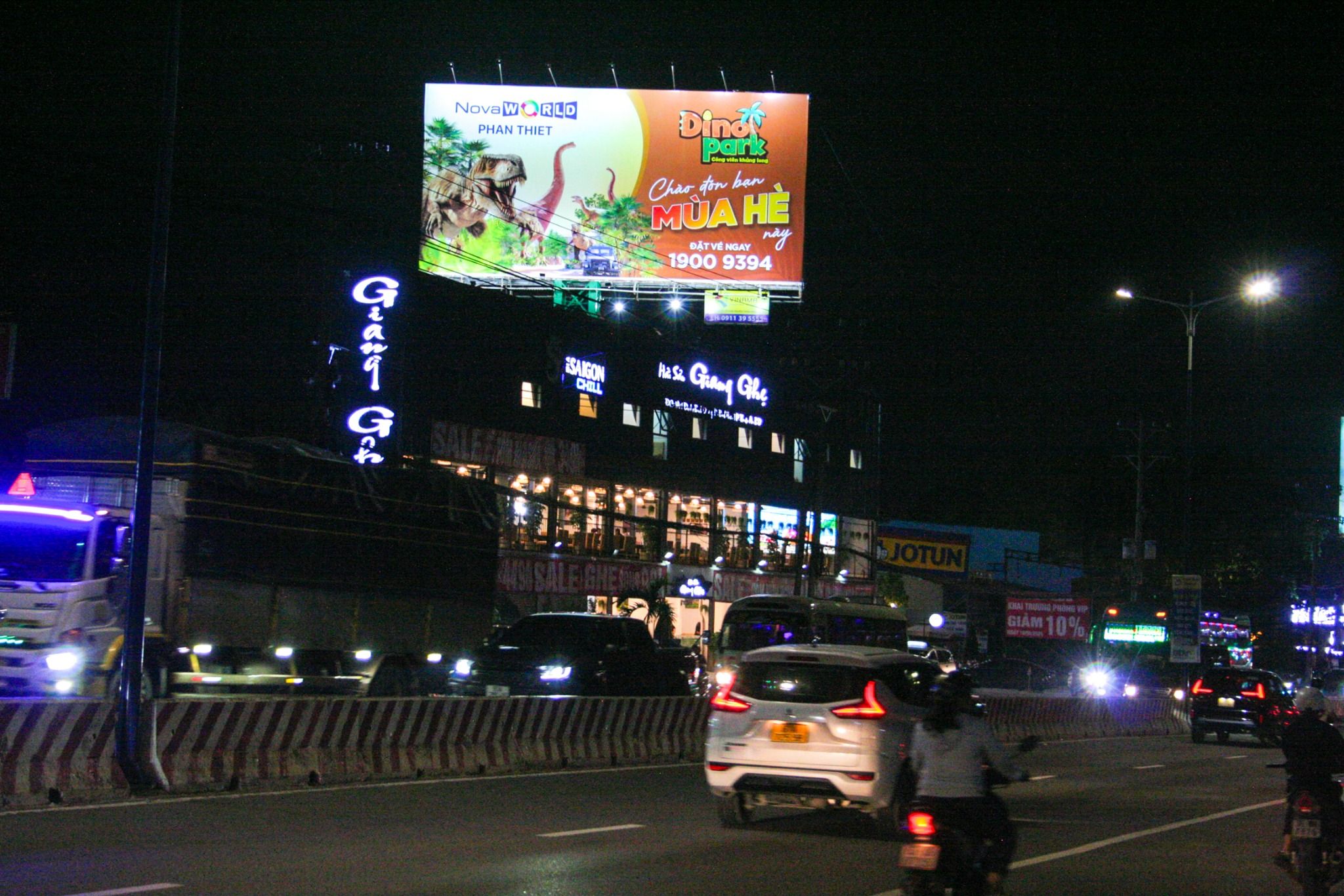  Billboard KCN Vsip1 Ngã 4 Đại Lộ Bình Dương - (QL 13) - Nguyễn Văn Tiết – Bùi Hữu Nghĩa, TP. Thuận An, Bình Dương 