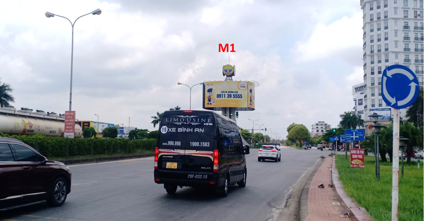  Billboard Vòng xoay BigC, Nam Định 