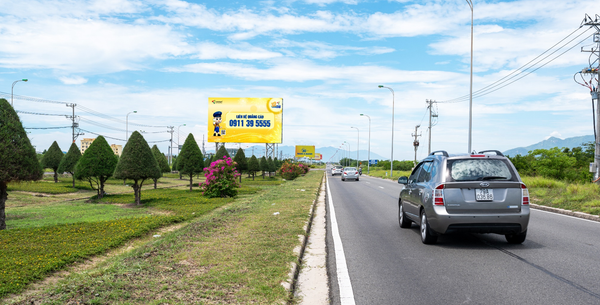  Billboard KM 21+300 đường Nguyễn Tất Thành (Hướng TP. Nha Trang đi Sân Bay), Khánh Hòa 