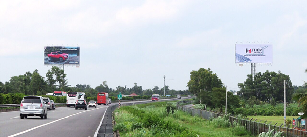  Billboard Cao tốc Trung Lương - TP. HCM (Gần trạm thu phí), Tiền Giang 