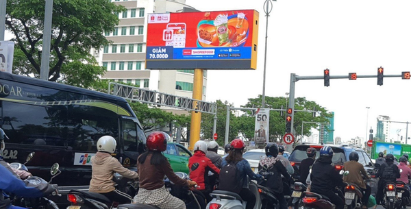  Led 2D CHÂN CẦU RỒNG, NGÃ 4 NGUYỄN VĂN LINH – TRẦN PHÚ – BẠCH ĐẰNG 