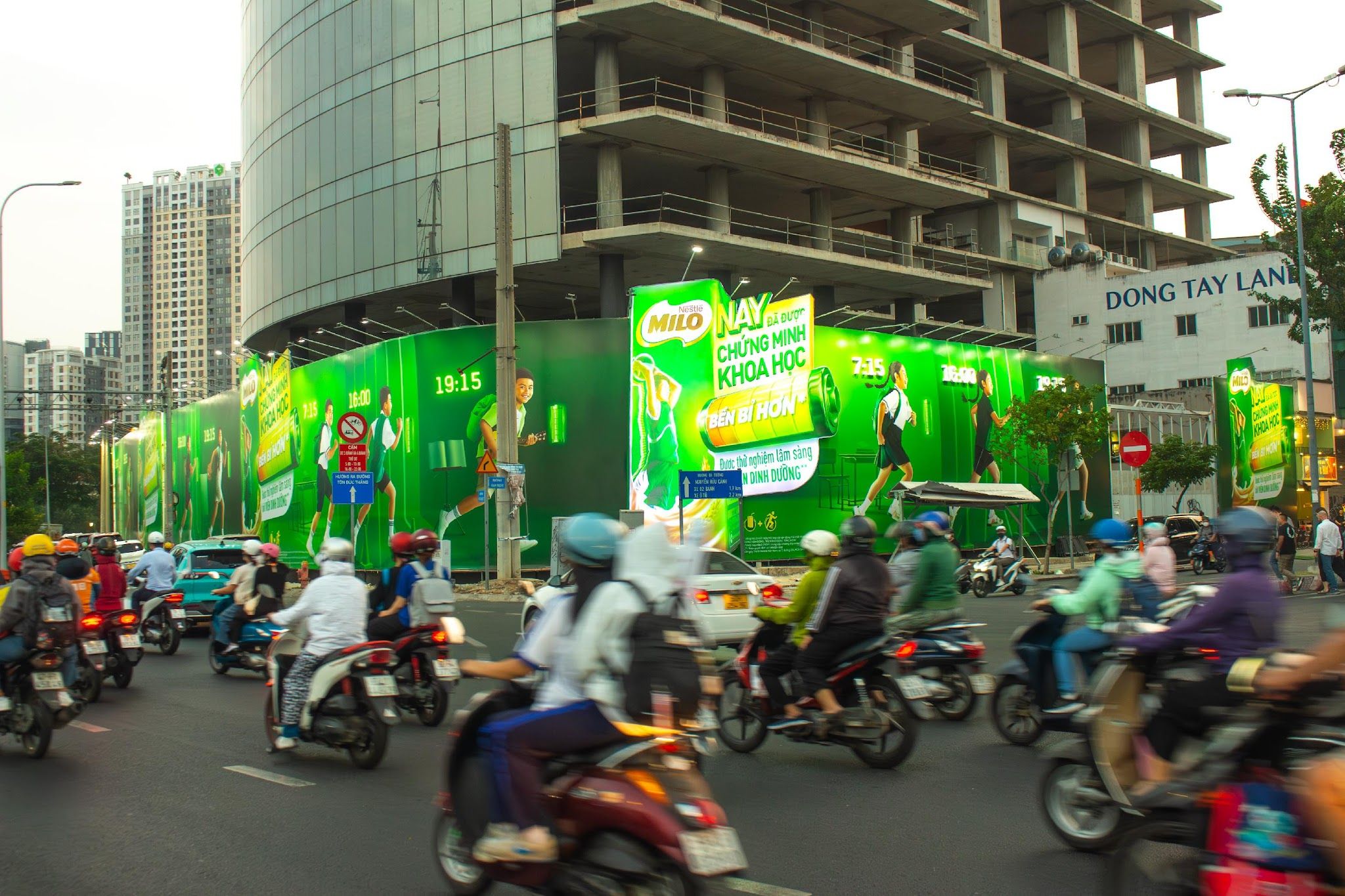  Hàng rào Hàm Nghi – Tôn Đức Thắng, Quận 1, Tp. Hồ Chí Minh 