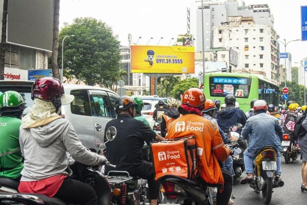  Billboard  Ngã 4 Phạm Ngũ Lão - Nguyễn Thị Nghĩa, Q.1 (Công viên 23/9), TP. HCM 
