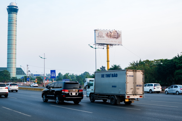  Billboard Sân bay Quốc tế Nội Bài 