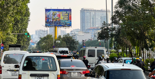  Billboard Cầu 361 – Đường Láng, Láng Thượng, Cầu Giấy, Hà Nội 