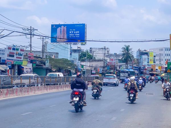  Billboard Cầu Ông Dầu - 299/5 Quốc Lộ 13, khu phố 5, Hiệp Bình Phước, Tp Thủ Đức 