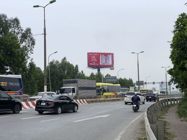  Billboard Vị trí 34A  - cột mốc giao thông H4/11 trục cao tốc Thăng Long –Nội Bài, Xã Thanh Xuân, huyện Sóc Sơn, Hà Nội 