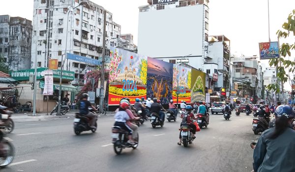  Hàng rào Mũi tàu Trần Hưng Đạo – Trần Phú, Quận 5, Tp. Hồ Chí Minh 