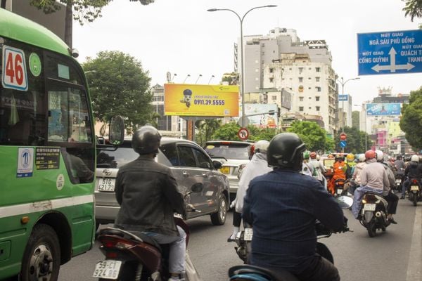 Billboard  Ngã 4 Phạm Ngũ Lão - Nguyễn Thị Nghĩa, Q.1 (Công viên 23/9), TP. HCM 