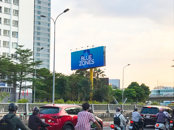  Billboard Cầu vượt Thủ Thiêm - 90 Nguyễn Hữu Cảnh, Bình Thạnh, Tp. Hồ Chí Minh 