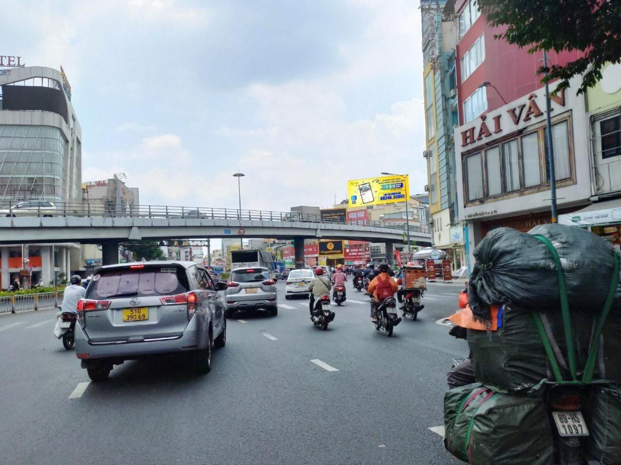  Pano Lăng cha cả - đối diện công viên hoàng văn thụ, Tân Bình, Tp. Hồ Chí Minh 