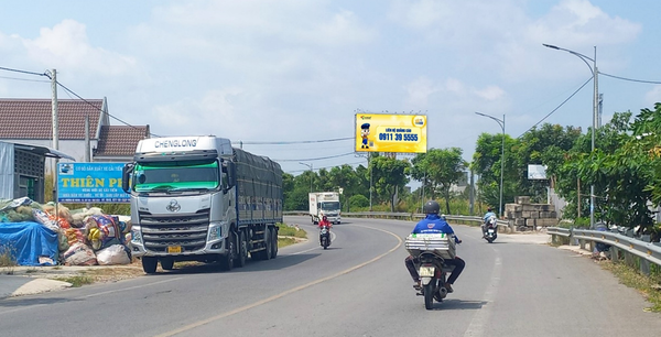  Billboard Ql 1A, Vòng Xoay Hộ Phòng, Tân Phong, Gía Rai, Bạc Liêu 