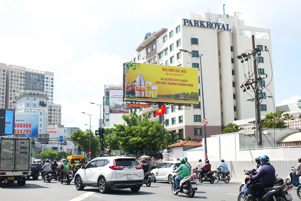 Billboard Hoàng Văn Thụ - Nguyễn Văn Trỗi - Phan Đình Giót - 243 Hoàng Văn Thụ, Tân Bình, Tp. Hồ Chí Minh 