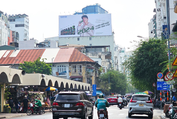  Pano khu vực chợ Bến Thành (229 Lê Thánh Tôn) - Quận 1 - TP. Hồ Chí Minh 