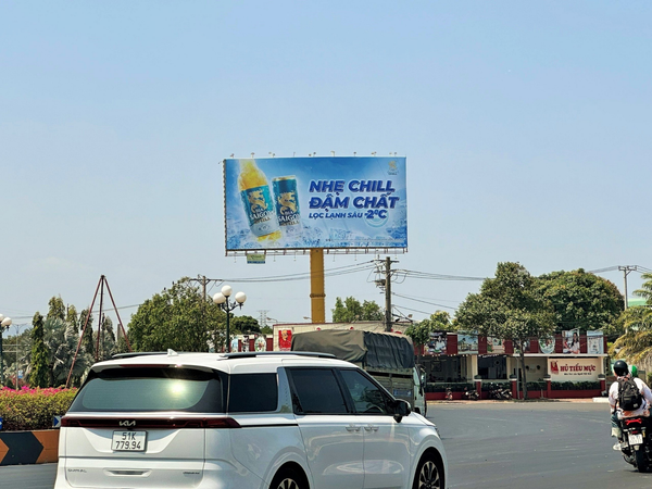  Billboard Vòng xoay QL 51, góc đường 3 tháng 2 – Võ Nguyên Giáp (hủ tiếu mực ông già), Vũng Tàu 