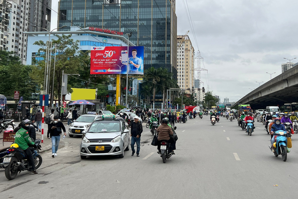  Billboard Ngã 4 Nguyễn Hoàng - Phạm Hùng - Vành đai 3 (bến xe Mỹ Đình), Nam Từ Liêm, Hà Nội 