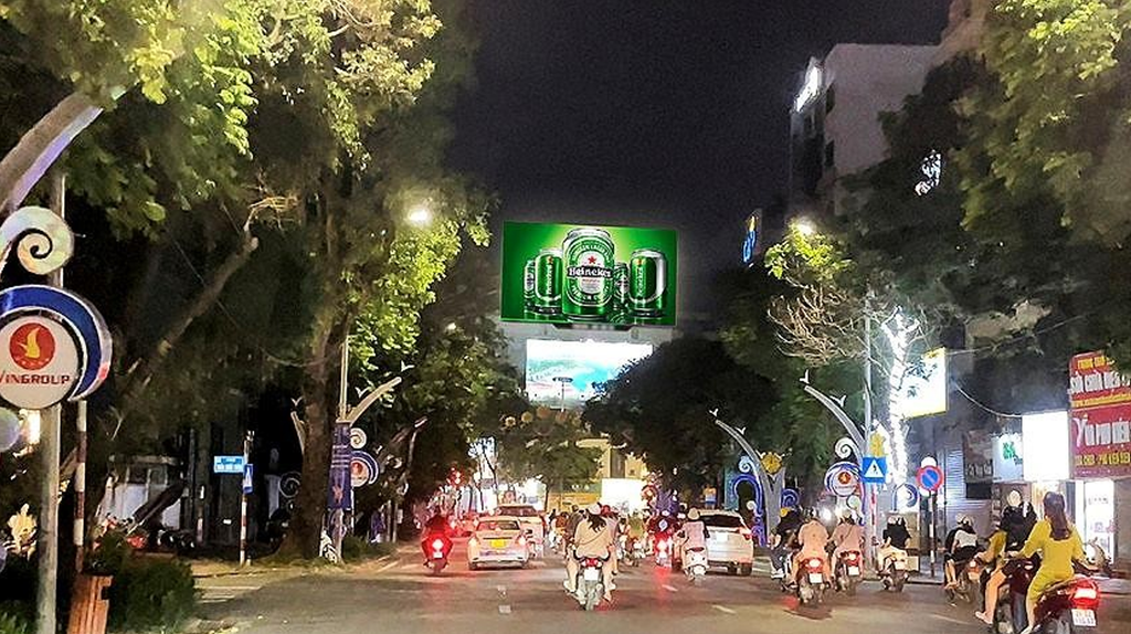  Led 2D Ngã 5 Bà Triệu - Nguyễn Du - Hồ Xuân Hương, Hai Bà Trưng, Hà Nội 